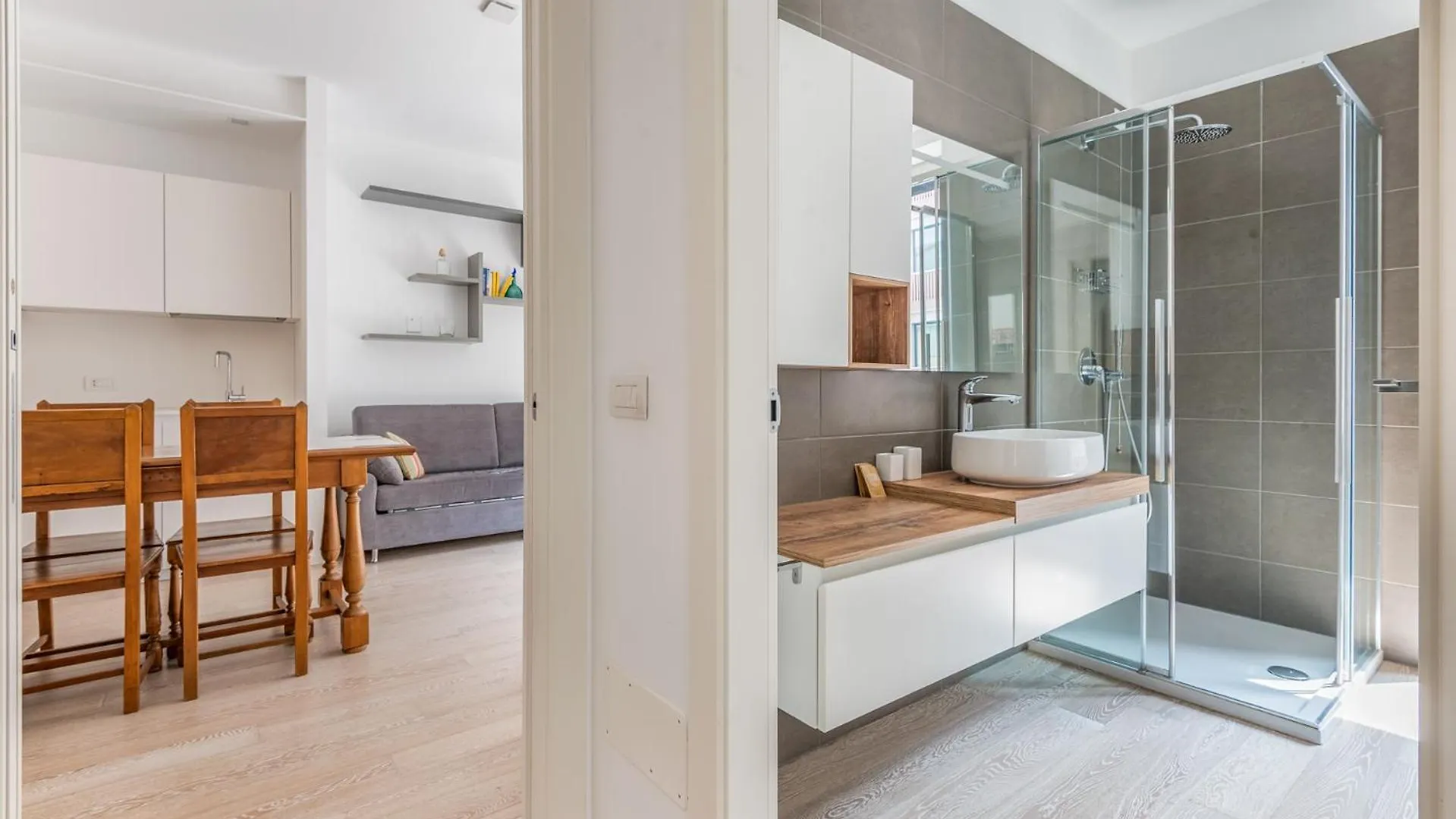 Appartamento Milano Duomo - Corso Italia 34 Bonsai 2 Pax Wi-Fi 0*,  Italia